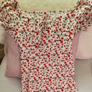 White and red floral dresa